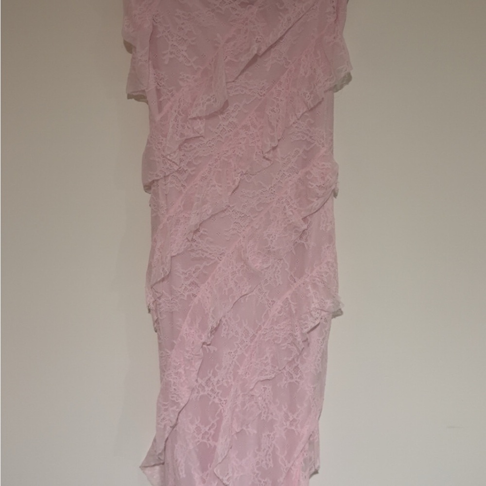 Elegant Pink Lace Dress